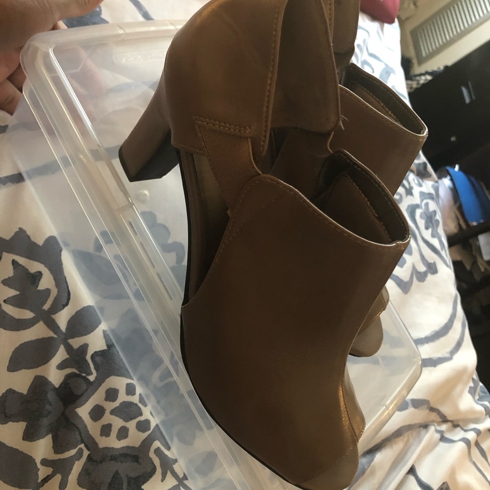 Tan shoes